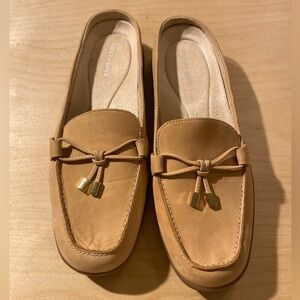 Easy Spirit Sepatti Flats 10M (JZ)